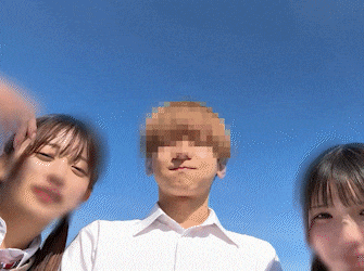 【校内ハメ散歩】学園アイドルの美少女2人を独占！放課後の秘密セックス