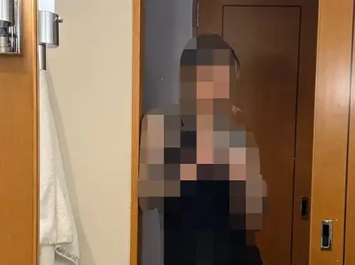 【画像】 YOASOBIのタトゥー、限界突破ｗｗｗｗｗｗｗｗｗｗｗｗｗｗｗｗｗｗｗｗ