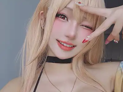 過激に脱いじゃうコスプレイヤーの抜けるオナニー向け画像 Vol.160