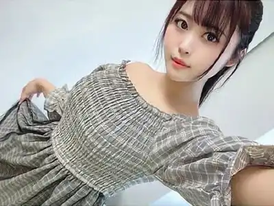 【TikTok流出の女】元カレとのハメ撮りで話題のナースが再燃!軽音部で調教された肉便器フェラ