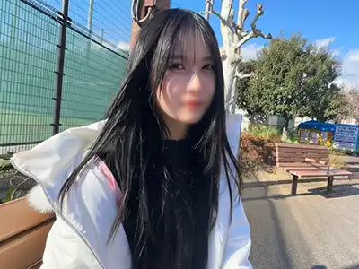 水泳歴10年色白競泳美女の超柔軟ボディ。名器を限界まで広げる中出し特訓