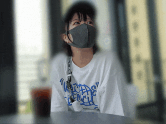 脱いだら完全に女の体だった街中のTシャツ女子めいちゃん